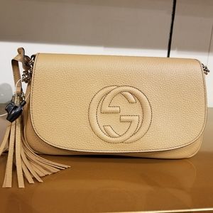 Gucci Soho Disco GG Beige Tassel Chain Crossbody Bag